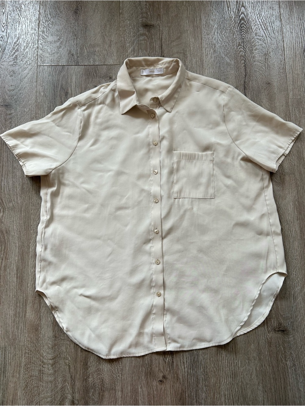 Mango Oversized Cream Short-Sleeve Button-Down Shirt